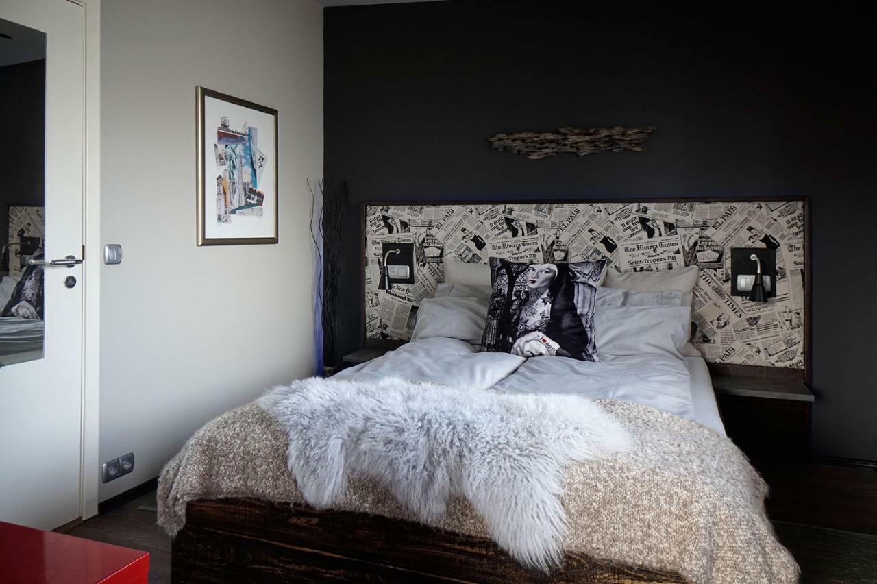 Little White Castle Apartment Keflavik Bagian luar foto